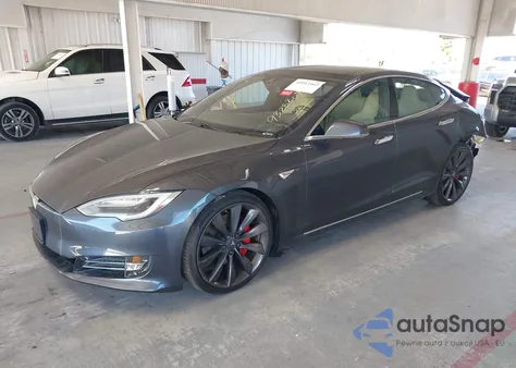 2016 Tesla Model S 90D/P100D/P85D/P90D из США, поврежденный, VIN 5YJSA1E47GF153896